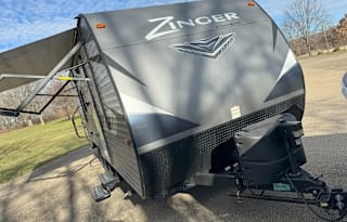 Perfect Camper for: NFL Draft or Summer Getaways!
