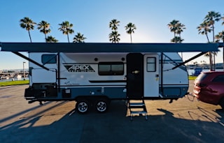 “KEIKO” 2023 Coachmen Apex Nano - Solar - Sleeps 7