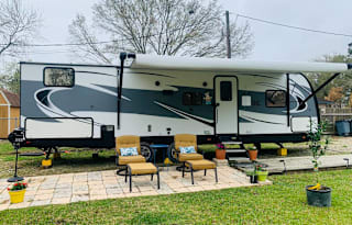 2017 Forest River RV Vibe 272BHS