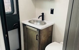 2021 Venture RV SportTrek Touring Edition