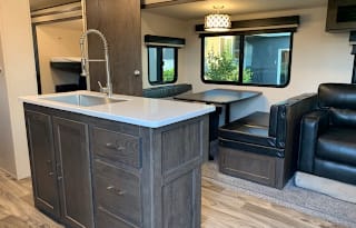 2018 Forest River Heritage Glen 30 ft