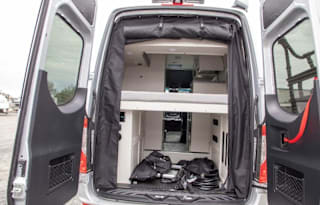 24 Class B Thor Sanctuary 19L Mercedes 4X4 Diesel