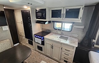 2020 Jayco for 5/6 people for rent in New England