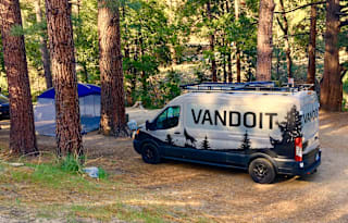 2016 VANDOIT Campervan