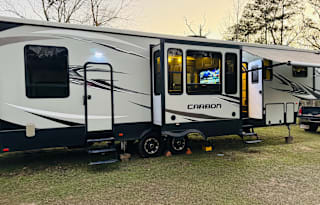 2018 Keystone RV Carbon 357
