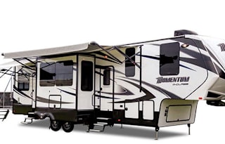 2017 Grand Design Momentum M-Class 349M