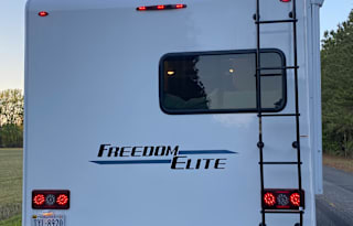 2023 Thor Motor Coach Freedom Elite 22FE