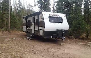 "Palomino Puma Camper"
