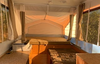 Family and Dog Friendly Pop up Camper Rental!