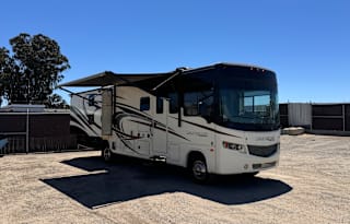Adventure Awaits - Ideal RV for Families & Groups!