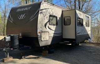 2016 Keystone RV Hideout 27DBS KID/PET Friendly