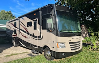 2017 Coachmen RV Mirada 35BH