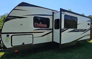 Cotter's Camper - Pet Friendly!