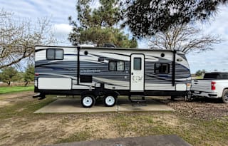 Big Hoss's Getaway RV Rental
