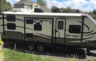 2016 Forest River Surveyor