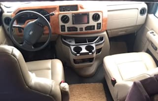 2012 Winnebago Access Premier