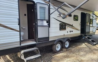 Camp Comfortably in Fully Stocked 2019 Jay Flight