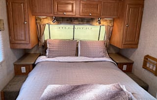 2009 Forest River RV Rockwood Ultra Lite 2501SS