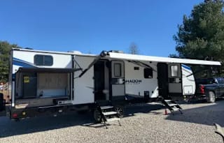 2021 Cruiser Shadow Cruiser 325BHS