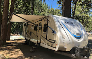 family FUN! 36 ft 2018 Coachmen Liberty Express