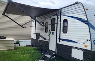 Springdale camper with bunkhouse