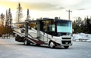 2014 Tiffin Bunkhouse Motorhome Allegro 35 QBA