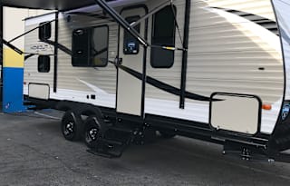 2019 Keystone Hideout