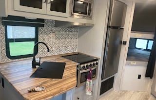 Gypsy's Caravan Rental
