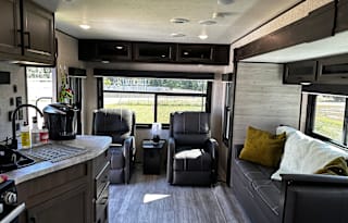 The Ryan's Pet Friendly Camper Rental