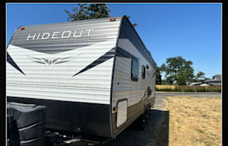 2021 Keystone Hideout BUNKHOUSE, Sleeps 6, Pets+