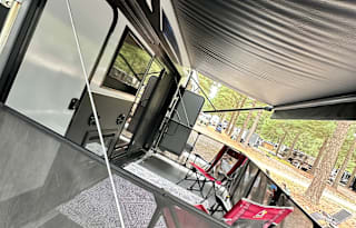 Forest River Vengeance Touring Edition 5th Wheel