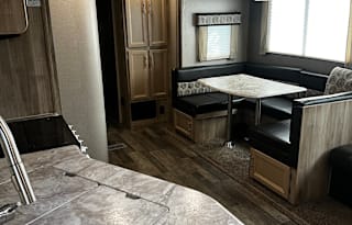 2021 Coachmen RV Catalina Legacy 323BHDSCK