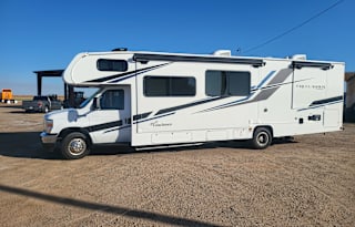 2022 Coachman Freelander 31MB - Class C