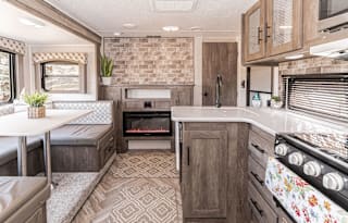 The Happy Glamper 2021 Forest River Evo