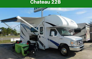 2022 Thor Chateau 23