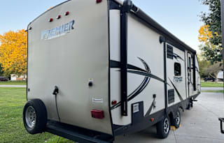 2016 Bullet Premier Ultra Lite 26RBPR