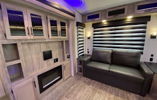 2021Forest River RV Cherokee Arctic Wolf 245RK4