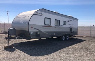 Perfect Trailer for Campland on the bay