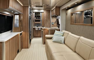 Meet Rendezvous- luxurious Mercedes-Benz Airstream