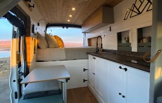 Cloud 9 Glampervan hosted by Clay's Outpost