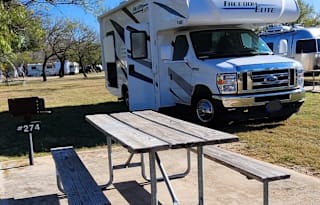 25ft. RV — easy to drive, unique trip experience!