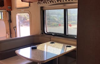 2015 Thor Motor Coach ACE 29.3
