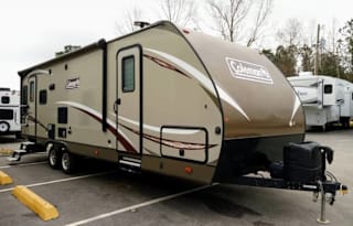 Cozy Coleman Camper - Adventure Awaits