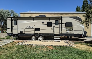 Mike and Amber's Bunkhouse travel trailer