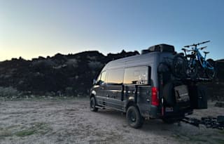 Ultimate Adventure Van - 4x4 with Starlink