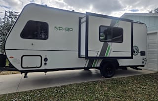 HAPPY CAMPER  2020 NOBO New Bed/Newly Upholstered