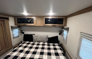 2023 Forest River RV Sabre 37FLL