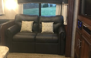 2017 Jayco Eagle 314BHDS