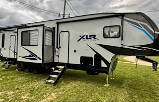 XLR Boost Toy Hauler