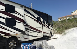 2015 Forest River RV Georgetown 351DS